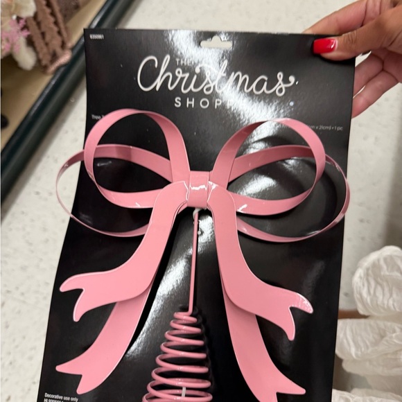 Pink Metal Bow Christmas Tree topper - Picture 2 of 3